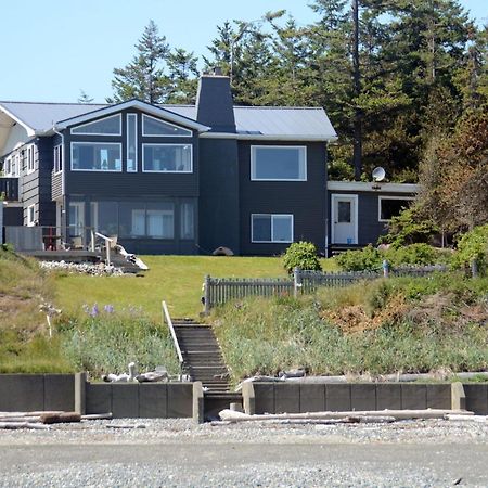 Oceanfront Paradise Comox Exterior photo